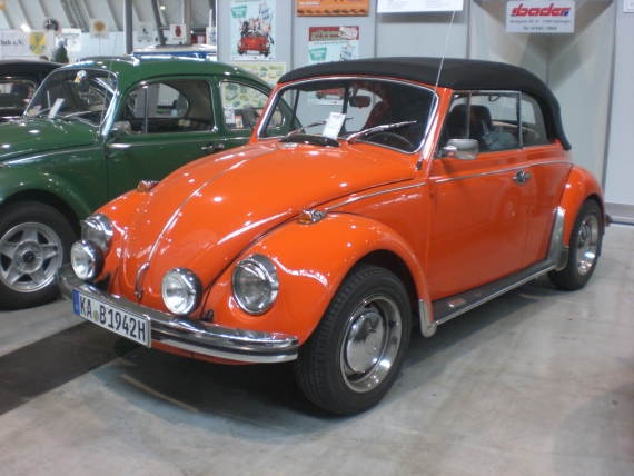 Volkswagen K fer in der Farbe Clementine Mir ist kein K fer bekannt 