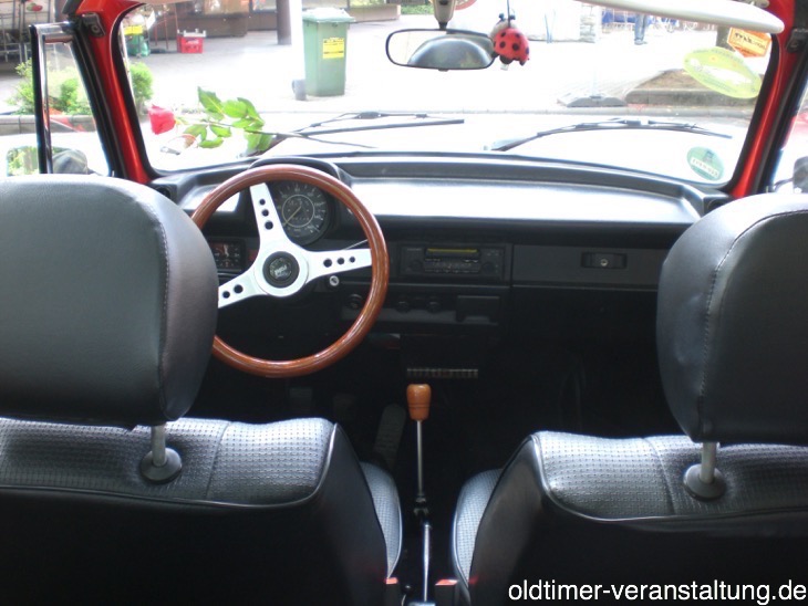 Armaturenbrett VW 1303 Cabrio