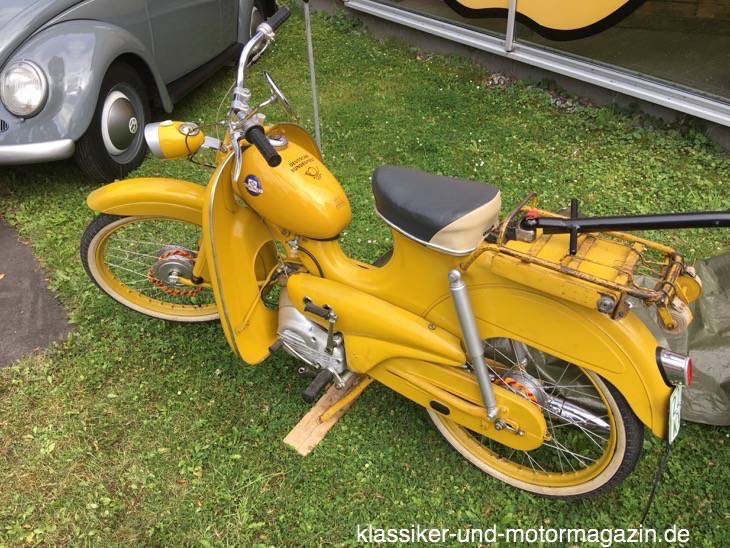 Post Moped