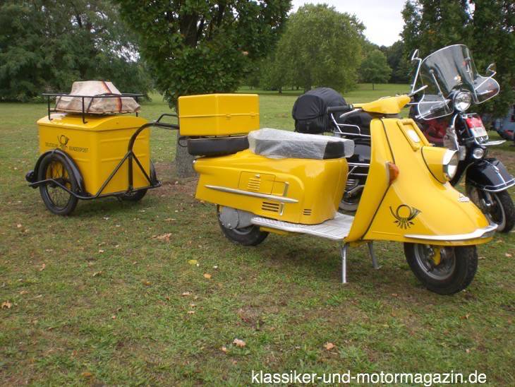 Motorroller mit Anhänger