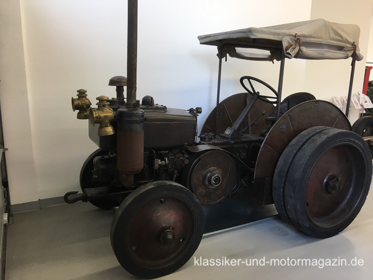 Daimler-Benz Traktor