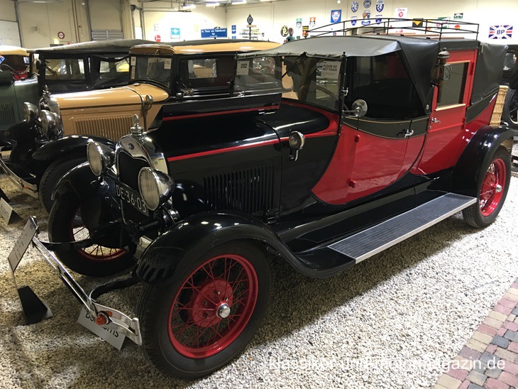 Ford A Landaulette 1928