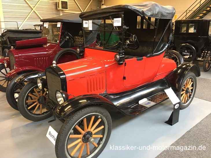 Ford-T-Runabout-1920