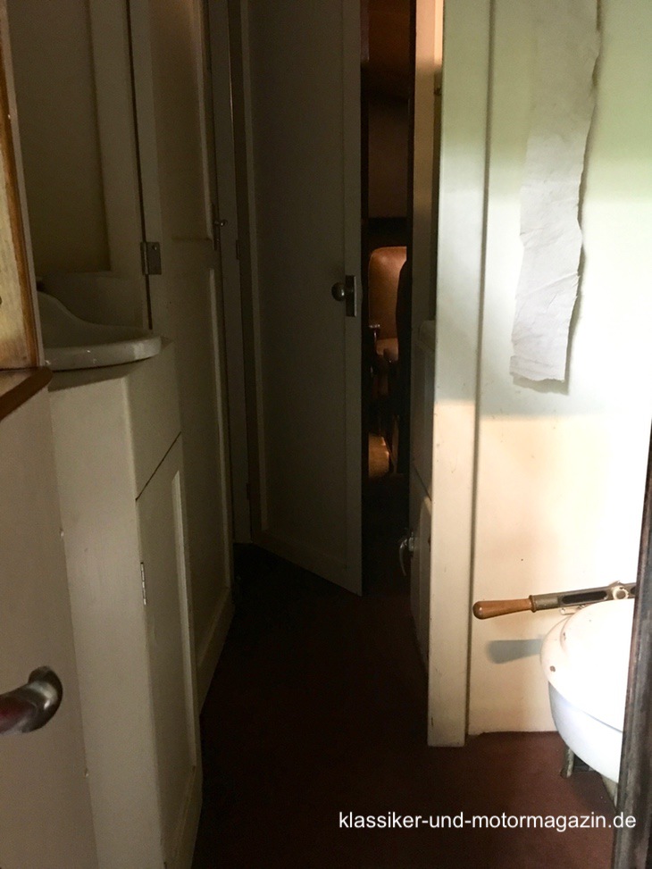 Graham-Blue Streak Coupe-Curtiss Aerocar Land-Yacht 1930