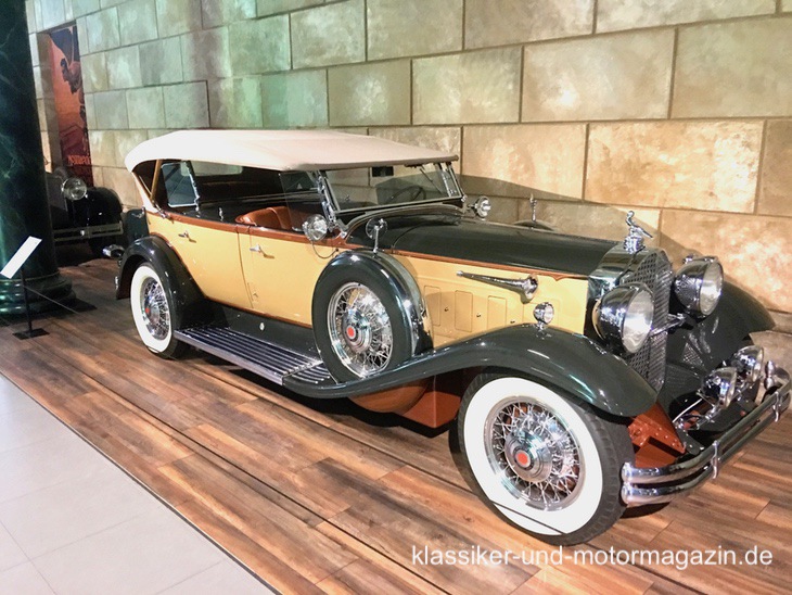 Packard 840 Deluxe 8 dual Cowl Sport-Phaeton 1931