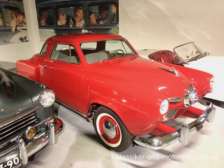 Studebaker Champion Regal Deluxe Starlight Coupe 1950