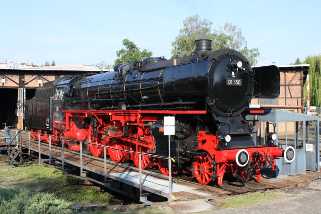 Schnellzugdampflokomotive Baureihe 01