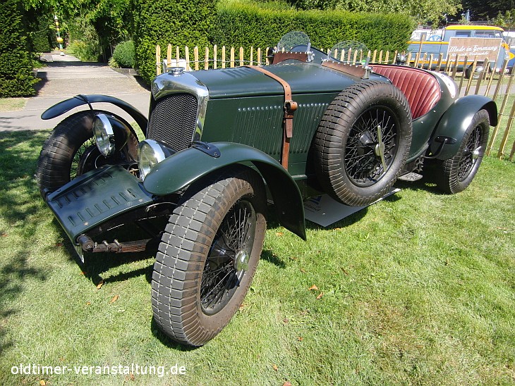 Old Car, Vintage Car, Classic Car, Prewar Car events in the United Kingdom