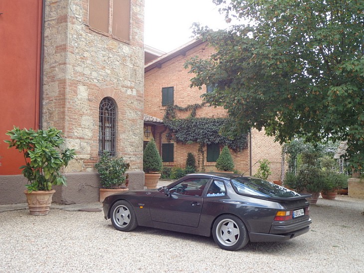 Toscana Umbrien Porsche 944