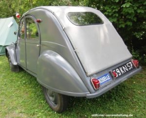 Citroen 2CV aus Frankreich