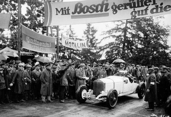 Mercedes-Benz Typ S – der erste der „Weißen Elefanten“: Debüt vor 90 Jahren mit einem Sieg auf dem Nürburgring