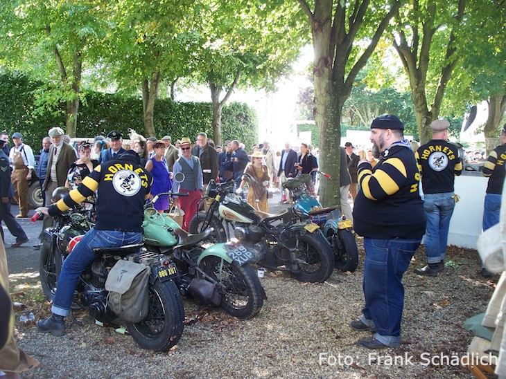 Die Hornets mit Indians