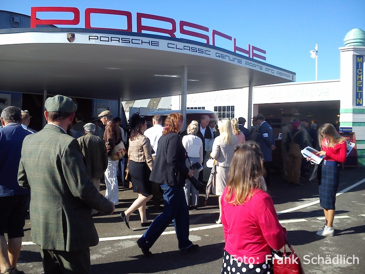 Porsche Restaurations-Werkstatt