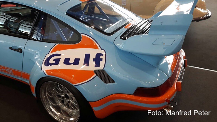 Porsche 911 Gulf Design