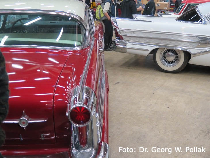 44. Oldtimer- und Teilemarkt in Fribourg, Schweiz