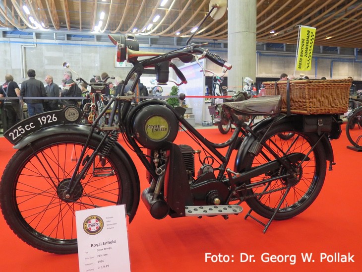 44. Oldtimer- und Teilemarkt in Fribourg, Schweiz