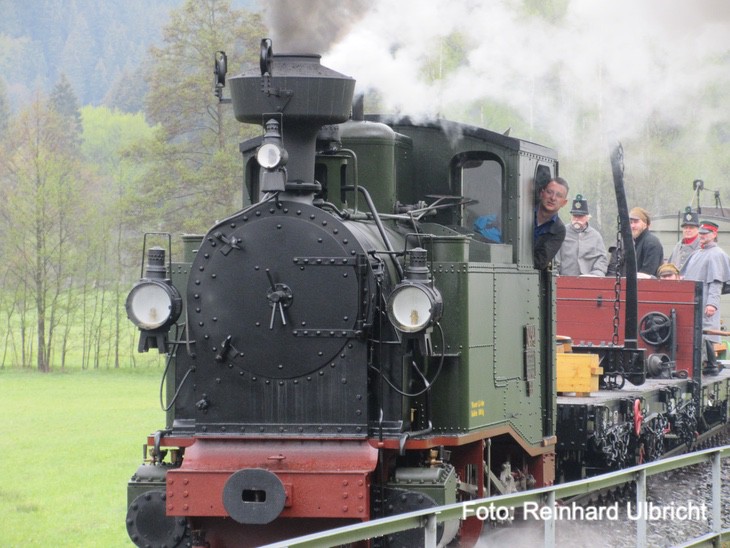 Dampflokqualm und Pulverdampf