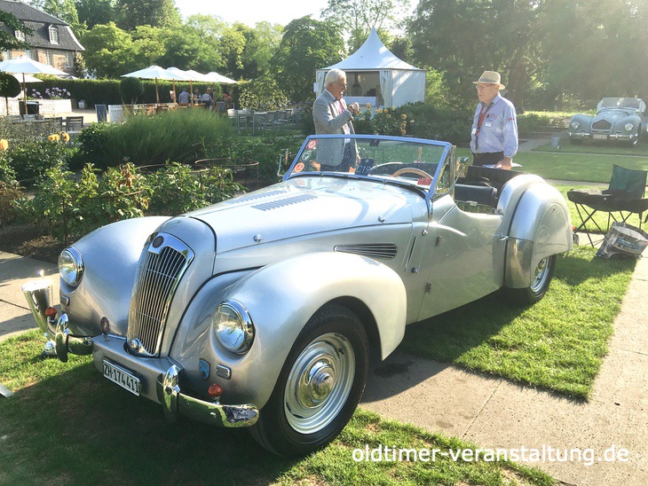 LEA-Francis-HP-18-Sport_1c