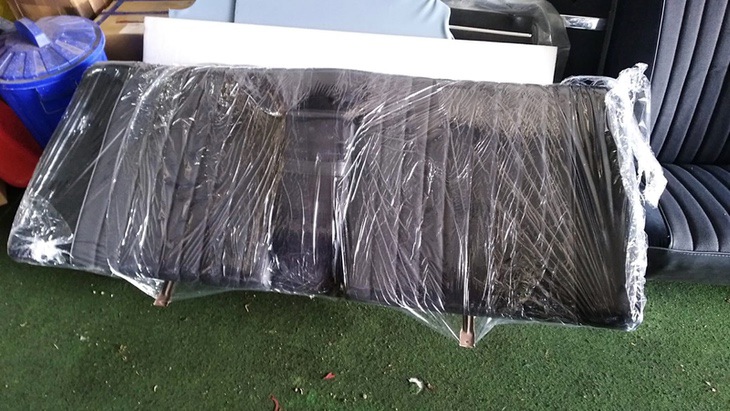 BMW-2002-Sitzgarnitur-neu_2