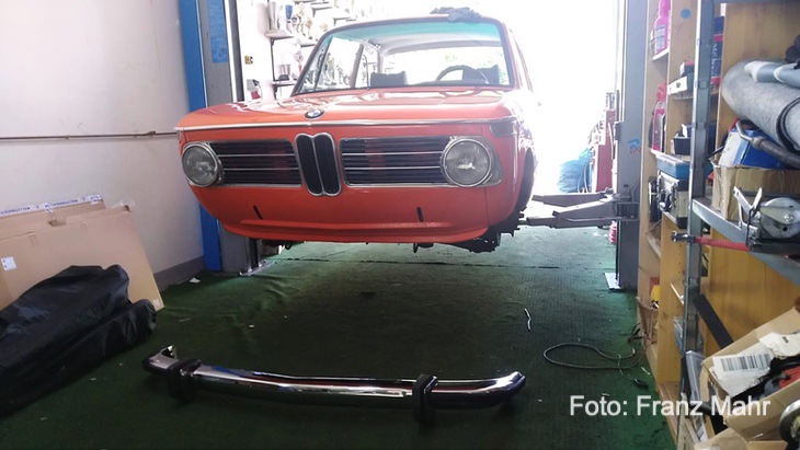 BMW 2002 Hebebühne