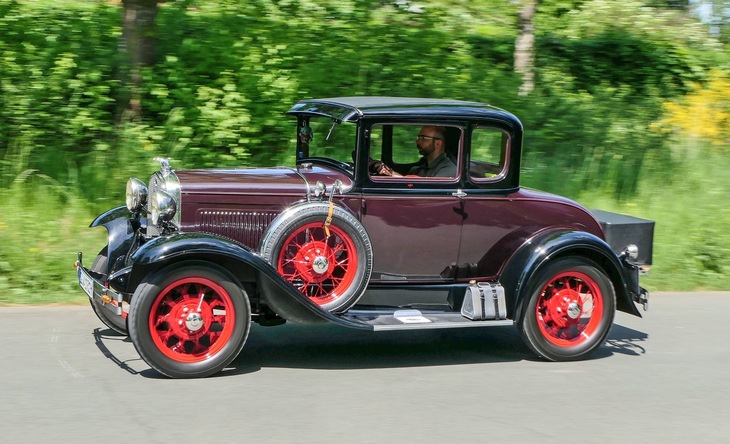 Ford Model A Coupe, Baujahr 1931, angetrieben mit E-Fuel Kraftstoff 