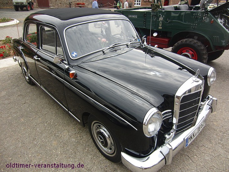 60 Jahre Mercedes-Benz Ponton