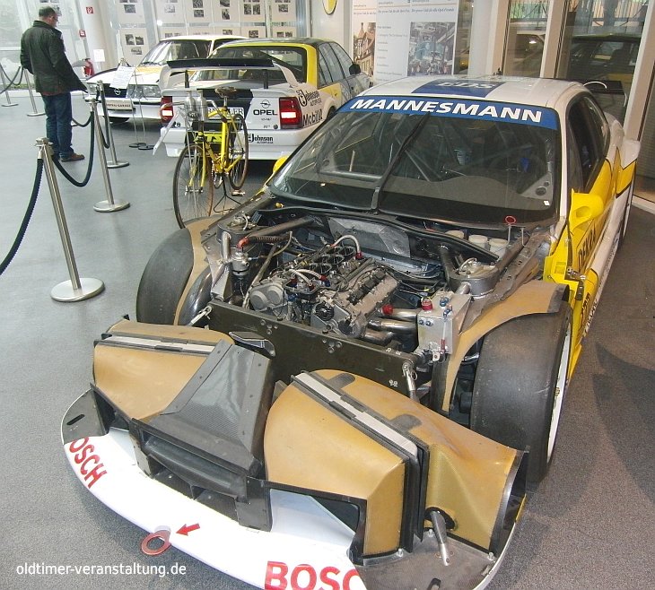 Opel Rallye in der Ausstellung 150 Jahre Opel "Central Garage Bad Homburg 2012"